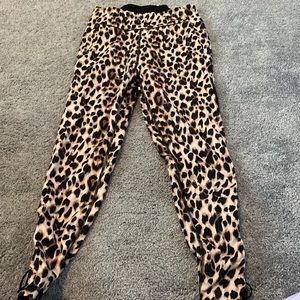 Cheetah Victoria Secret active legging